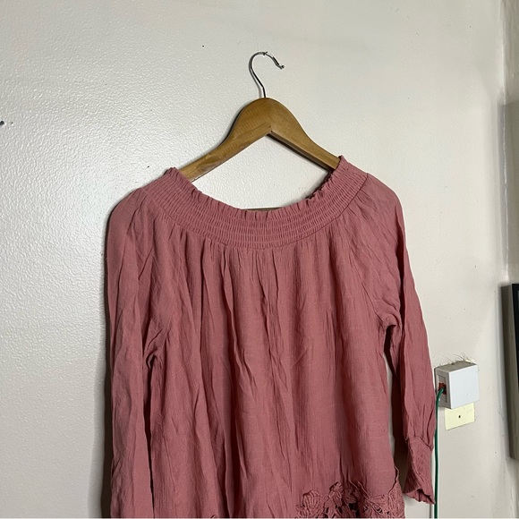 Boho Rose Pink Peasant Blouse She + Sky S Eyelet Cutouts Oversized Crepe Finish - Picture 6 of 9